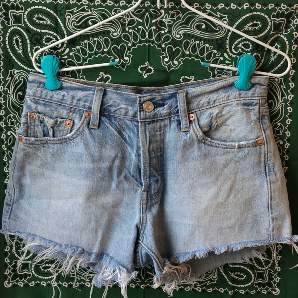 Vintage Levi’s shorts 501